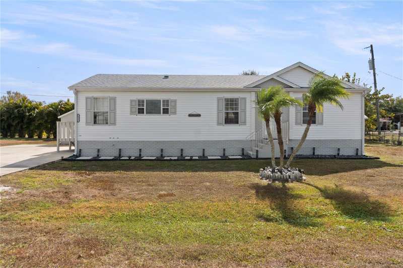 3 bedroom Manufactured Home at 6533 Jack Street, Pine Acres, Punta Gorda — photo 1