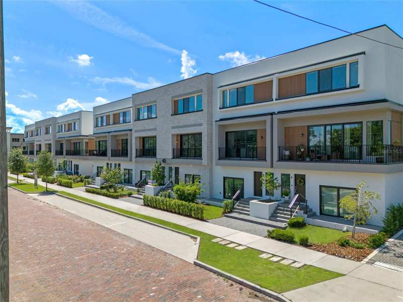 3 bedroom Townhouse at 42 W Harding Street #C, Sodo House Tr A, Orlando — photo 1
