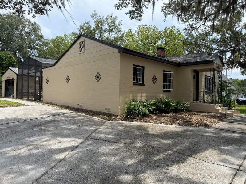 3 bedroom Single Family Residence at 1200 Sunshine Avenue, Leesburg Sunshine Park, Leesburg — photo 5