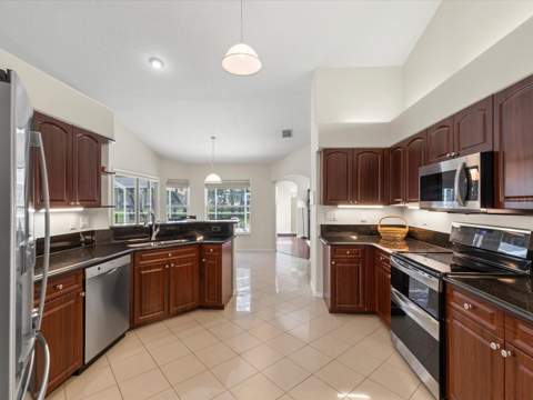 4054 Indian River Street, Spring Hill FL - photo 9 of 78