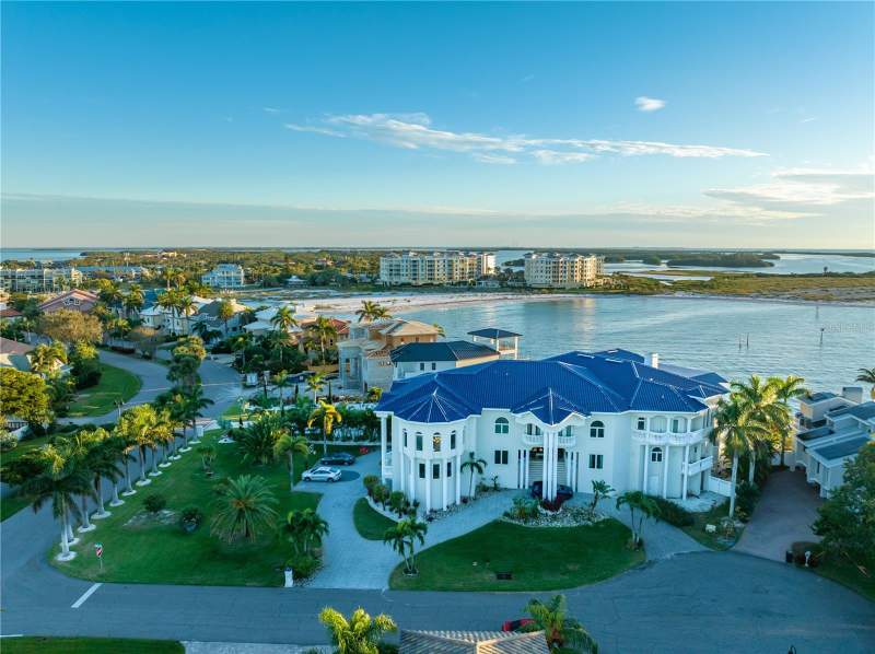 6 bedroom Single Family Residence at 774 NINA DRIVE, TIERRA VERDE UNIT 1 4TH REP TR B REP, TIERRA VERDE — photo 4