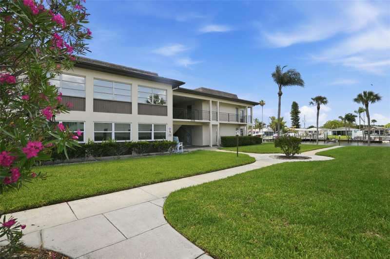 2 bedroom Condominium at 5108 Amulet Drive #205, Gulf Harbors Condo, New Port Richey — photo 1