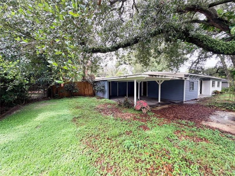 3 bedroom Single Family Residence at 2003 E Clinton Street, Seminole Crest Add, Tampa — photo 3