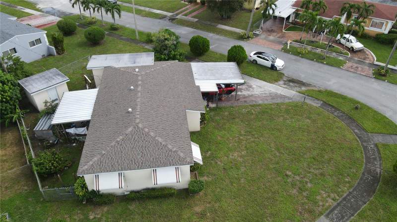 3 bedroom Single Family Residence at 9000 NW 12th Court, Cravero Lake Shore Estates Add 01, Miami — photo 3