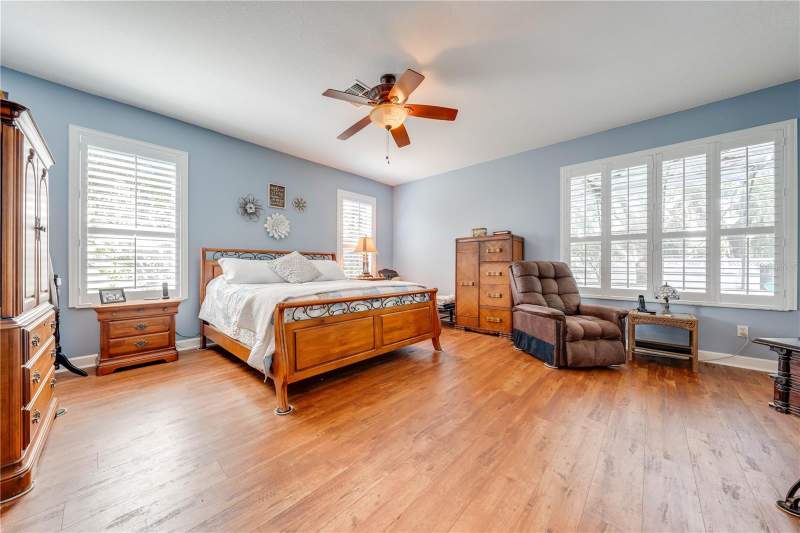 4 bedroom Single Family Residence at 1648 Marina Lake Drive, Ashley Cove Unit Two, Kissimmee — photo 5