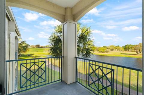 7320 Westpointe Boulevard #533, Orlando FL - photo 12 of 41