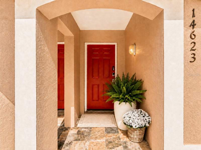 2 bedroom Condominium at 14623 Par Club Circle #14623, Carrollwood Cove At Emerald Gr, Tampa — photo 4