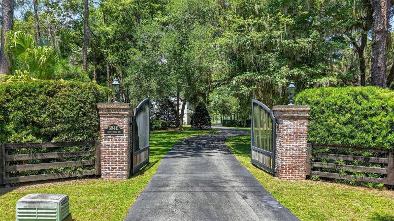 3 bedroom Single Family Residence at 39411 County Road 439, Lake Murphy Estates, Umatilla — photo 5