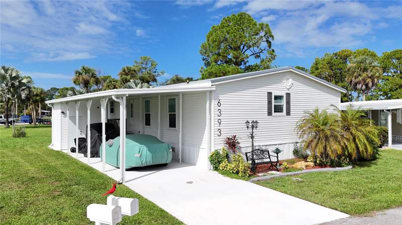 3 bedroom Modular Home at 6393 Kilepa Court, Holiday Park, North Port — photo 2