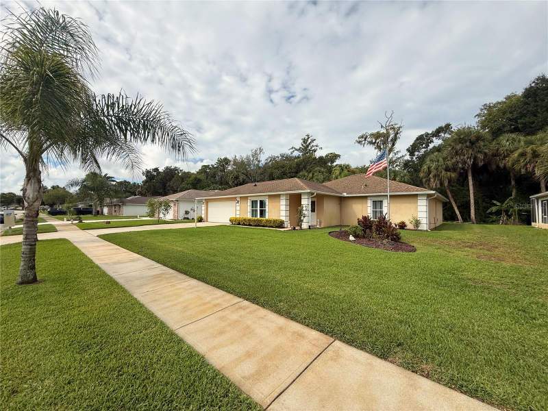 3 bedroom Single Family Residence at 3777 Grove View Lane, Groves Ph C, Port Orange — photo 3