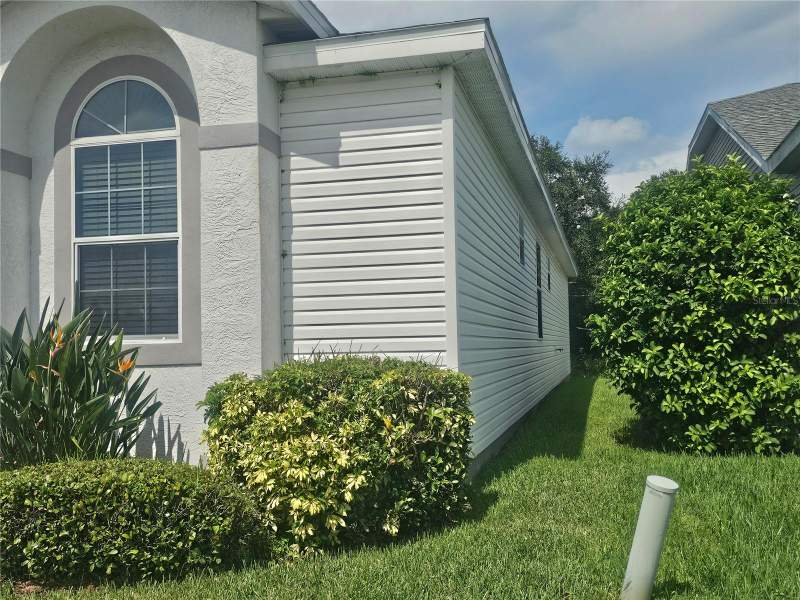 2 bedroom Single Family Residence at 603 Canal Way, Gull-Aire Village, Oldsmar — photo 3