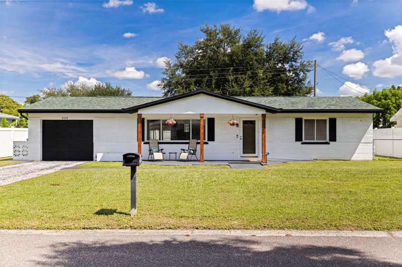 2 bedroom Single Family Residence at 4333 61st Lane, Kenneth City, Kenneth City — photo 1