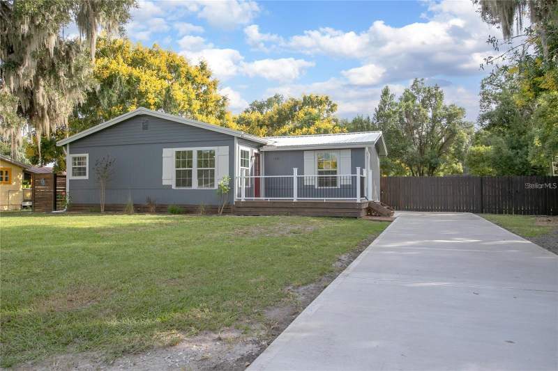 3 bedroom Single Family Residence at 1014 Talton Ave, Westwood, Deland — photo 2