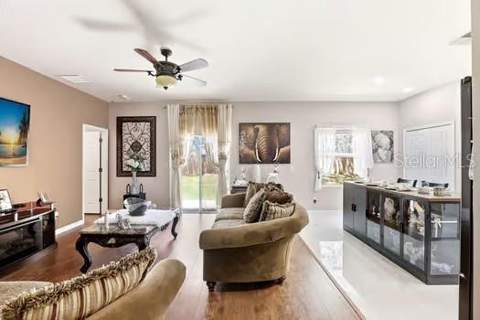 2825 Running Brook Circle, Kissimmee FL - photo 8 of 34
