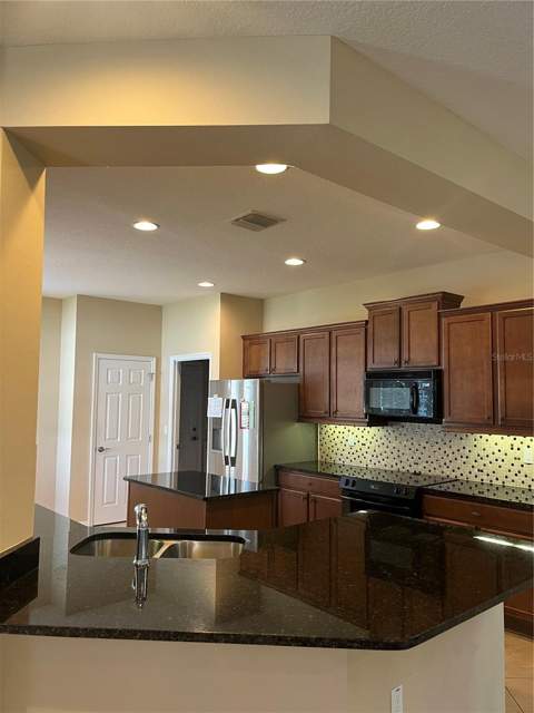 374 Salt Marsh Lane, Groveland FL - photo 6 of 47