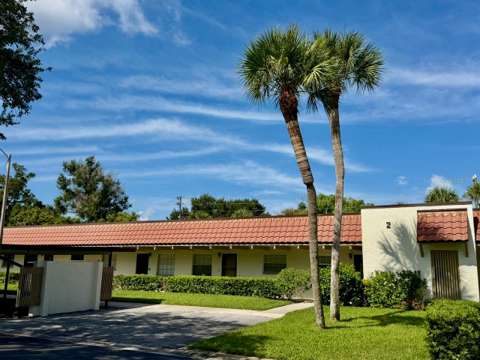 1701 Pinehurst Road #2F, starter home for sale in Dunedin