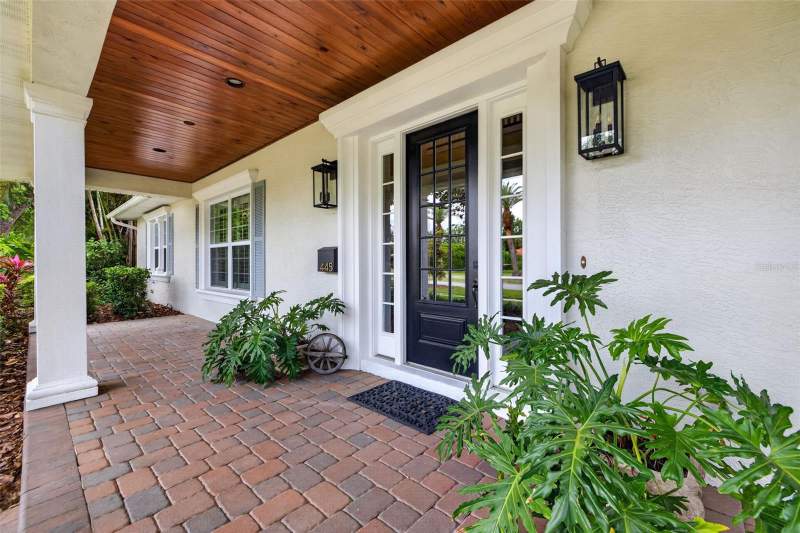 6 bedroom Single Family Residence at 445 Park Avenue, Belleair Estates, Belleair — photo 3