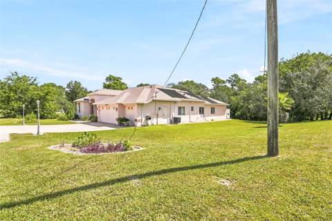 8206 Nightingale Road, Weeki Wachee FL - photo 8 of 45