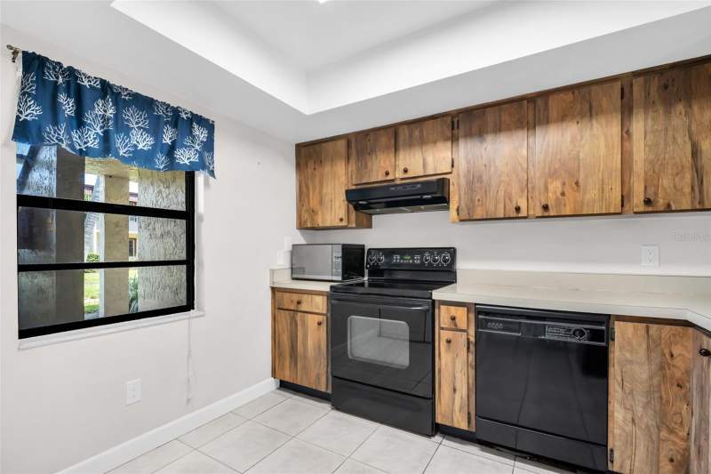 2 bedroom Condominium at 2400 Winding Creek Boulevard #18-105, Winding Creek, Clearwater — photo 3