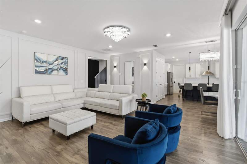 5 bedroom Single Family Residence at 4519 LIONS GATE AVENUE, HARTWOOD LNDG PH 2, CLERMONT — photo 4