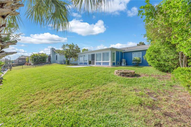 3 bedroom Single Family Residence at 911 SILVER PALM WAY, APOLLO BEACH UNIT 08, APOLLO BEACH — photo 5