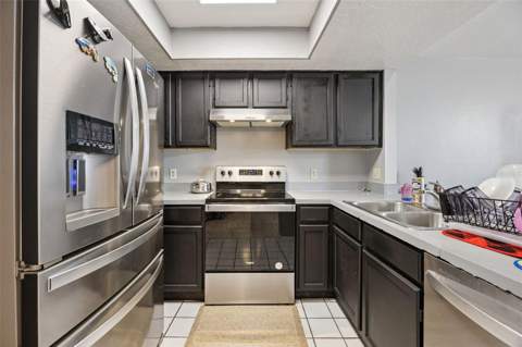 2460 Summerfield Way, Kissimmee FL - photo 8 of 21