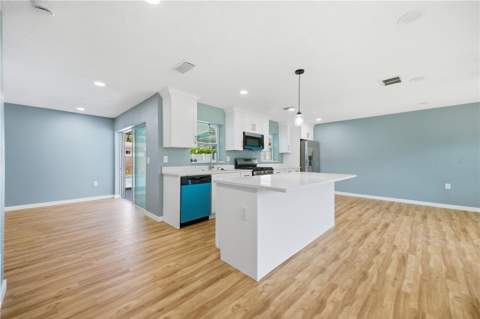 5920 Denver Street, St Petersburg FL - photo 6 of 6