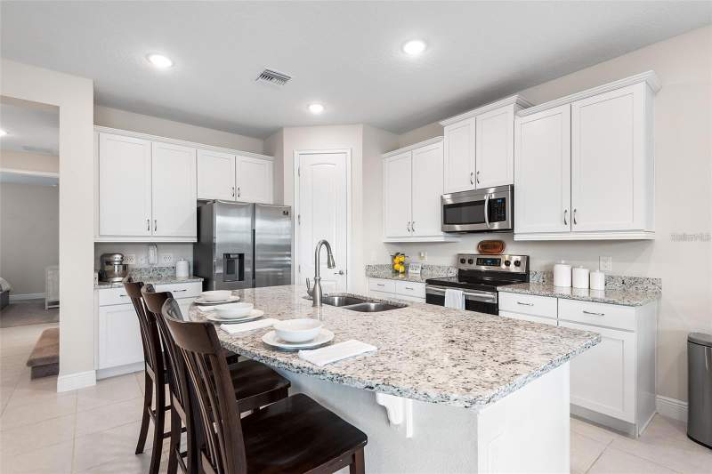 5 bedroom Single Family Residence at 416 Southfield Street, Reunion West Ph 4, Kissimmee — photo 4