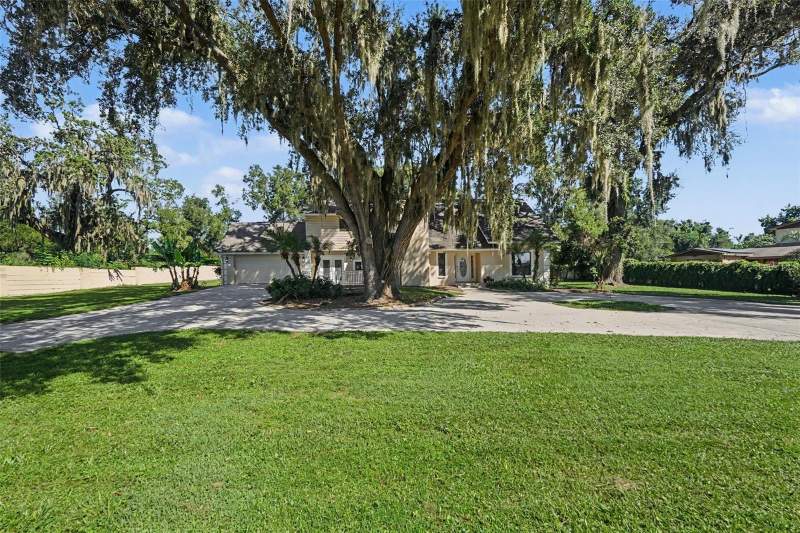 3 bedroom Single Family Residence at 126 Goins Drive, Seffner, Seffner — photo 2