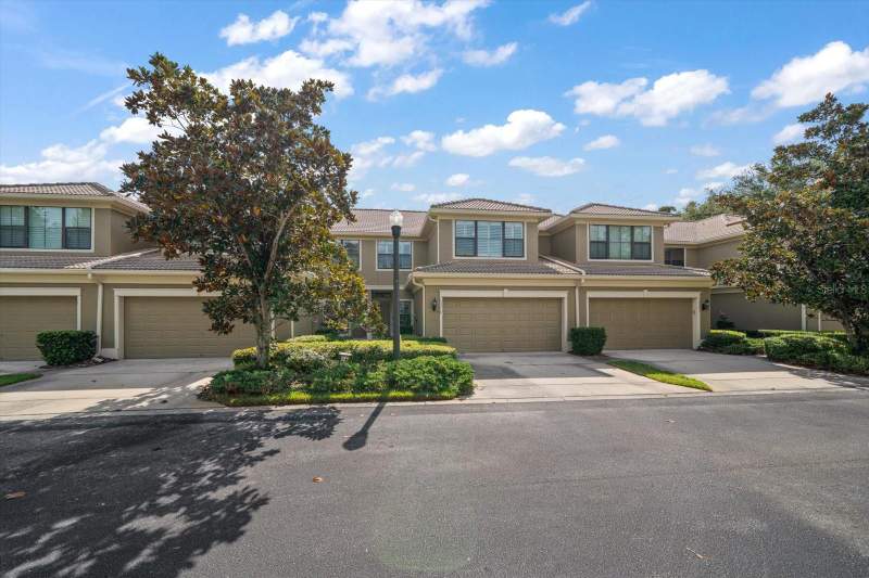 Beacon Trace Townhomes