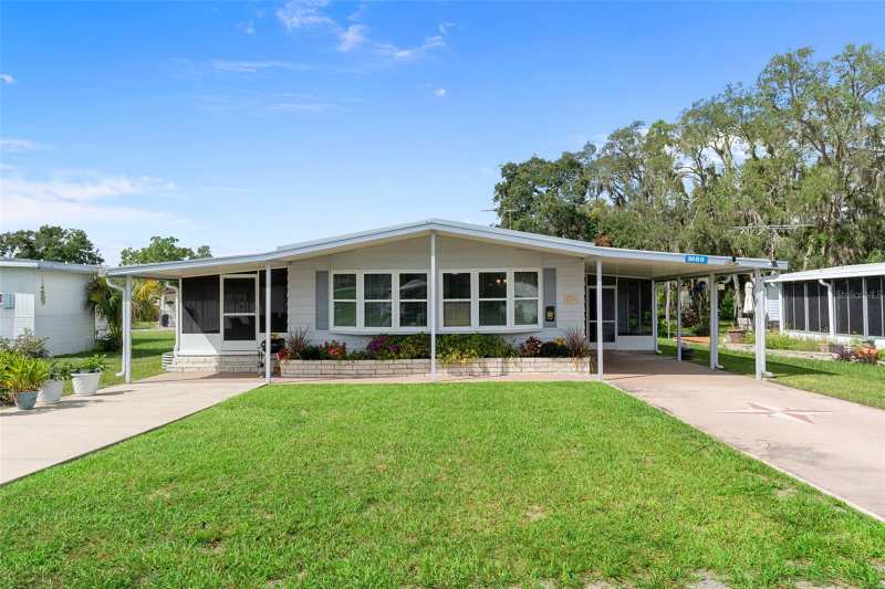 2 bedroom Manufactured Home at 8089 Highpoint Boulevard, High Point Mh Sub, Brooksville — photo 1