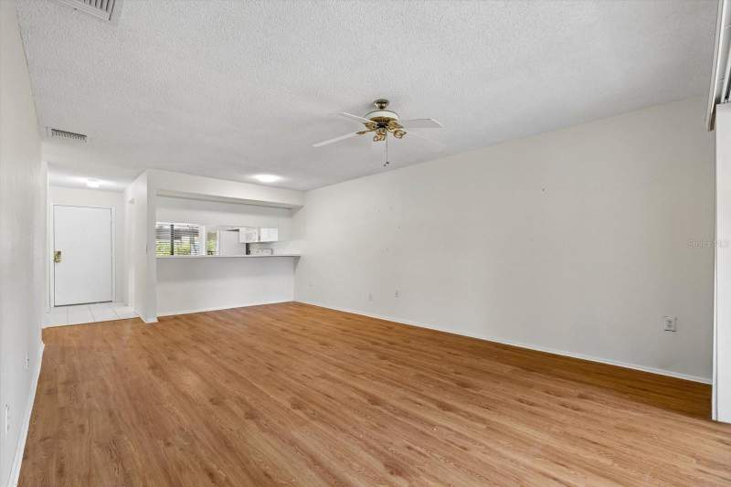 2 bedroom Villa at 821 3rd Avenue #15/7, Casa Bello Condo, Largo — photo 4