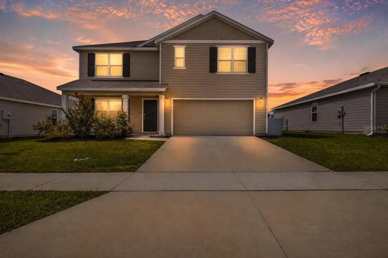 5 bedroom Single Family Residence at 17627 NW 172nd Avenue, Briarwood Ph 2 & 3 Pb 38 Pg 94, Alachua — photo 1