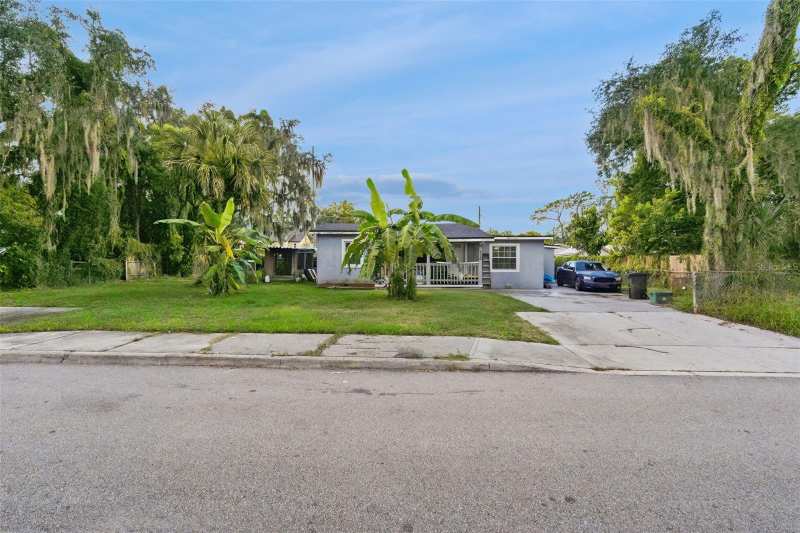 3 bedroom Single Family Residence at 526 E Jessup Avenue, Wildmere, Longwood — photo 1