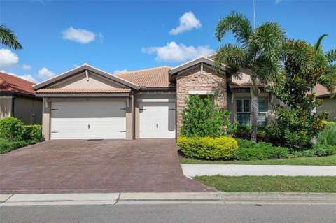 135 Pescador Place, gated community for sale in North Venice