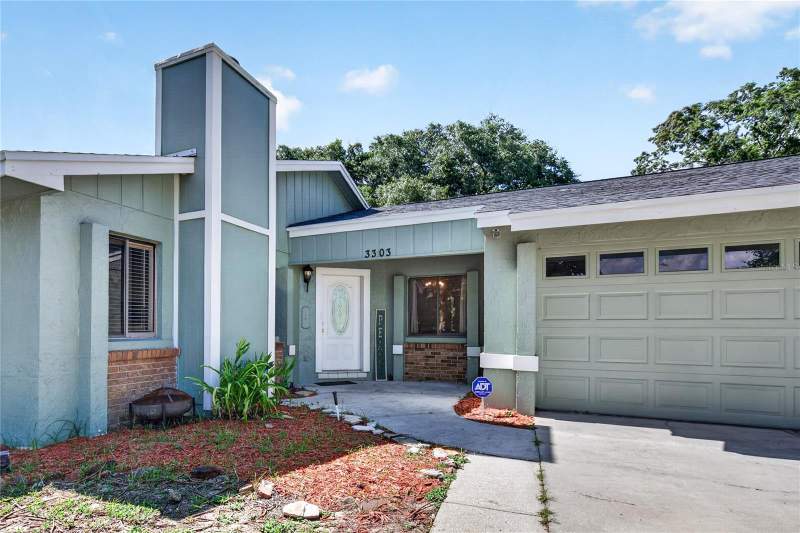 3 bedroom Single Family Residence at 3303 Foxboro Court, Mount Dora Village Grove Unit 01, Mount Dora — photo 3