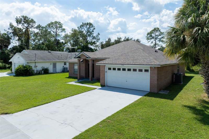 3 bedroom Single Family Residence at 156 Barrington Drive, Bayside Prcl C, Palm Coast — photo 3