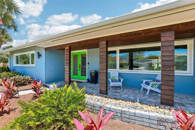 4 bedroom Single Family Residence at 3203 Hibiscus Drive, Belleair Beach Yacht Club Estates, Belleair Beach — photo 4