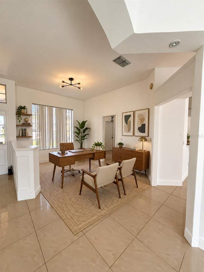 4 bedroom Single Family Residence at 2547 Raccoon Run Lane, Hunters Creek Tr 430B Ph 03, Orlando — photo 4