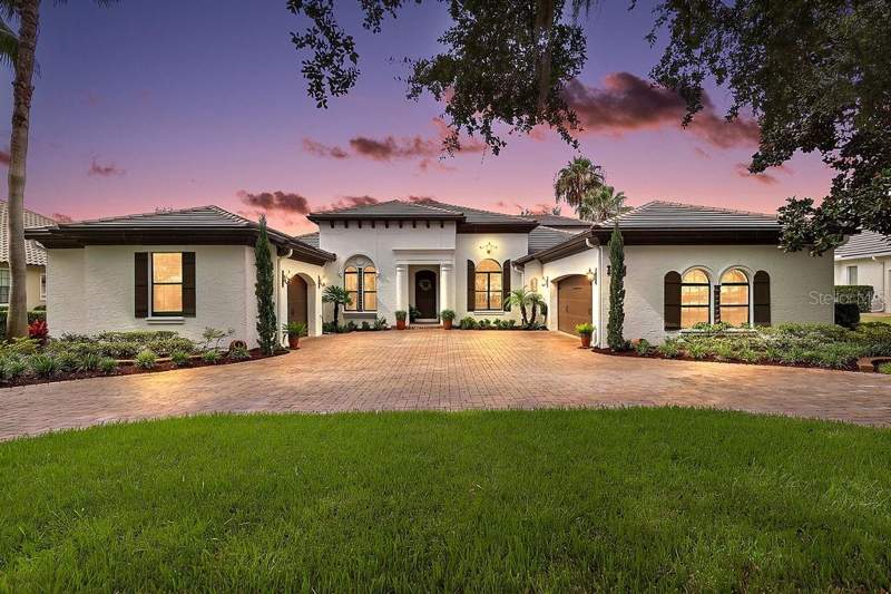 4 bedroom Single Family Residence at 9620 San Fernando Court, Las Colinas Ph I Sub, Howey In The Hills — photo 2