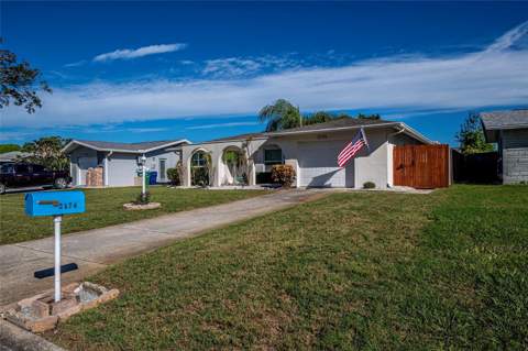 2174 Scotland Drive, Clearwater FL - photo 10 of 46