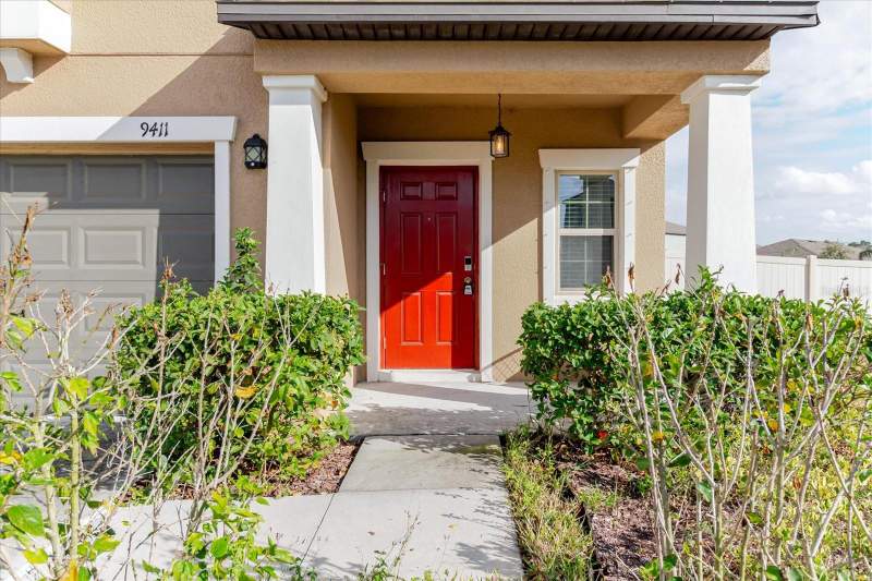 6 bedroom Single Family Residence at 9411 Lemon Drop Loop, Belmont South Ph 2F, Sun City Center — photo 5