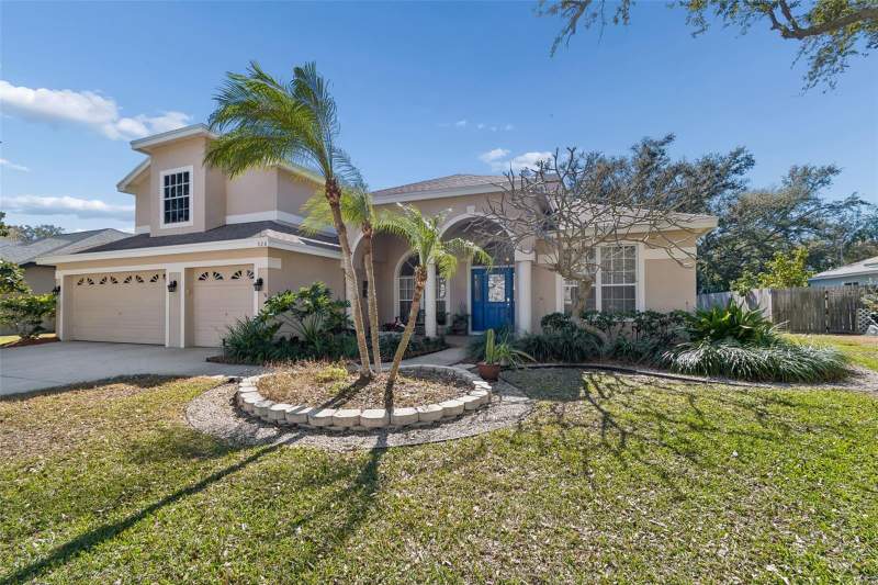 4 bedroom Single Family Residence at 928 Oakview Road, Whitcomb Place, Tarpon Springs — photo 2