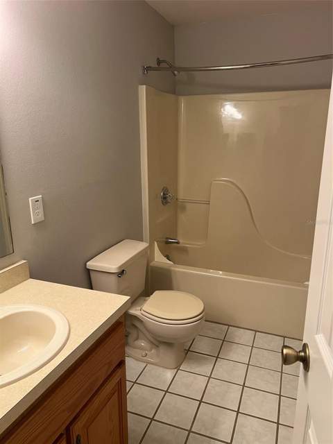 12449 Orangewood Circle #17, Tavares FL - photo 11 of 18