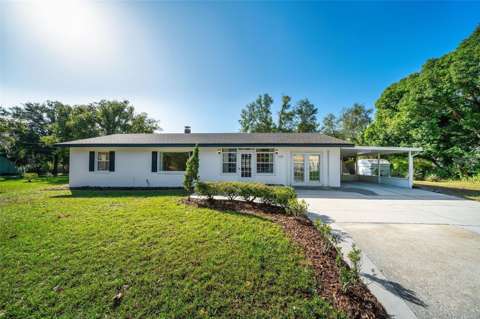 1030 E 4Th Avenue, $300k–$500k for sale in Mount Dora