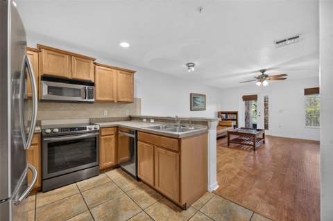 476 Tradition Lane, Winter Springs FL - photo 10 of 24