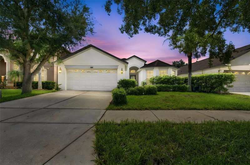 4 bedroom Single Family Residence at 10603 Liberty Bell Drive, Spicola, Tampa — photo 1