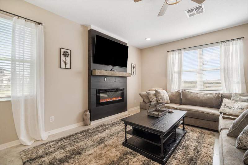 3 bedroom Single Family Residence at 2882 Autumn Rock Drive, Cobblestone Ph 1, Zephyrhills — photo 5