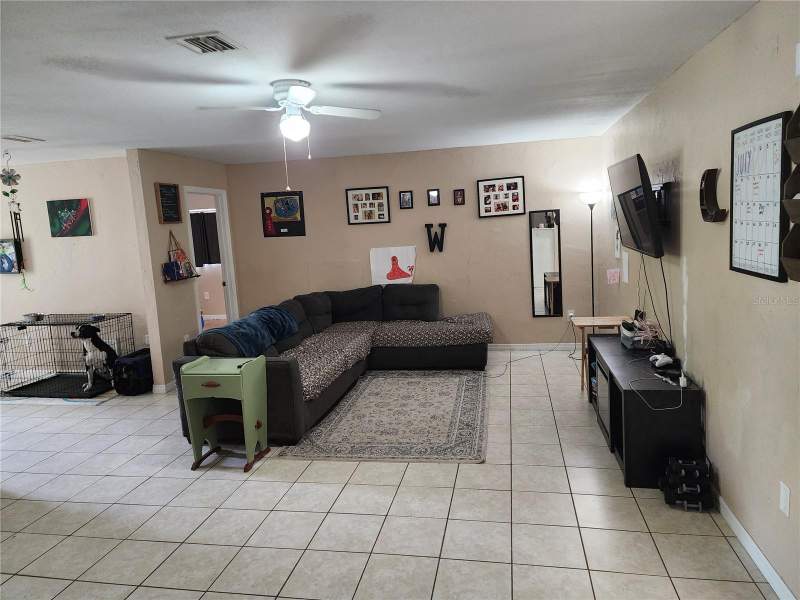 2 bedroom Single Family Residence at 22094 Kimble Avenue, Port Charlotte Sec 007, Port Charlotte — photo 2