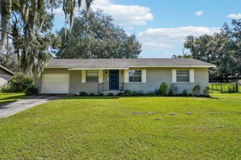 36146 Hickory Street, home for sale in Fruitland Park 34731